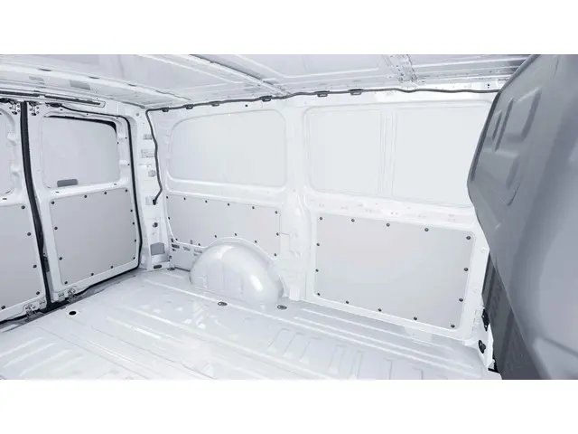 Mercedes-Benz Vito 110 CDI L2 Base 2024 Diesel 10