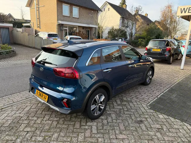Kia Niro 1.6 GDi Hybrid DynamicLine 2021 Hybride Benzine 2