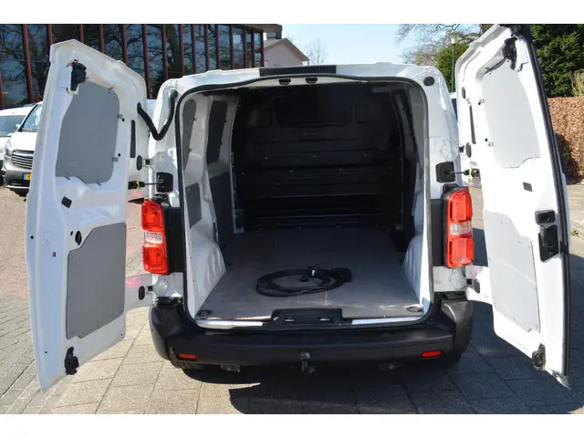 Opel Vivaro-e L2H1 Edition 50 kWh 2021 Elektrisch 6