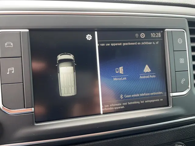 Toyota ProAce Worker 2.0 D-4D Live Long 2023 Diesel 12