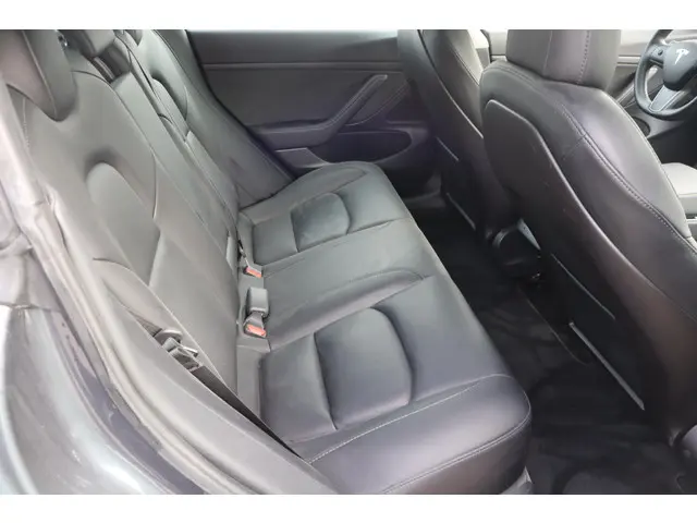 Tesla Model 3 Standard RWD Plus 60 kWh 2020 Elektrisch 13