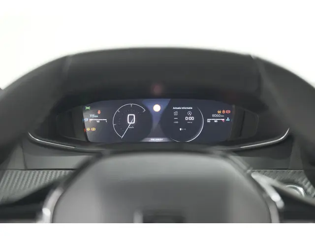Peugeot 208 PureTech 100 Allure Pack 2023 Benzine 38