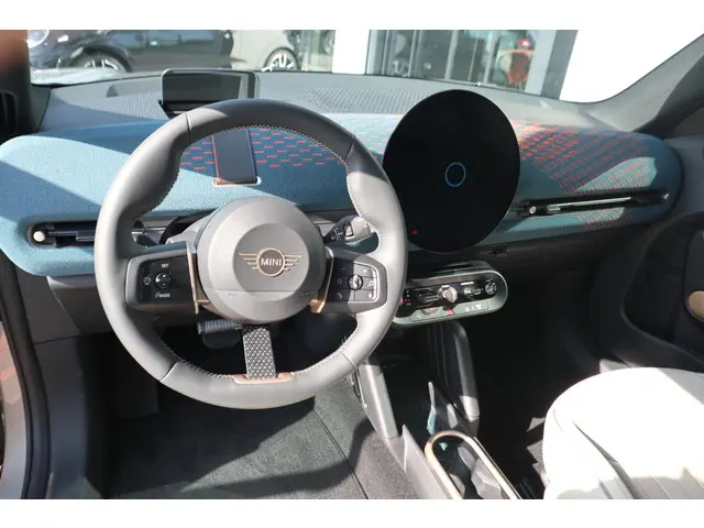 MINI Aceman E 2025 Elektrisch 6