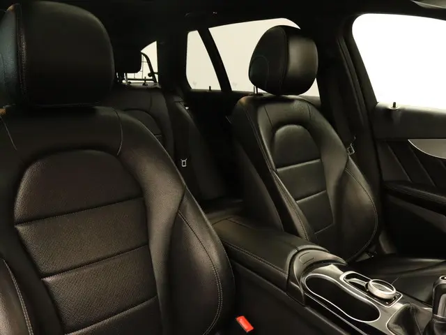 Mercedes-Benz C-Klasse Estate 160 2017 Benzine 16