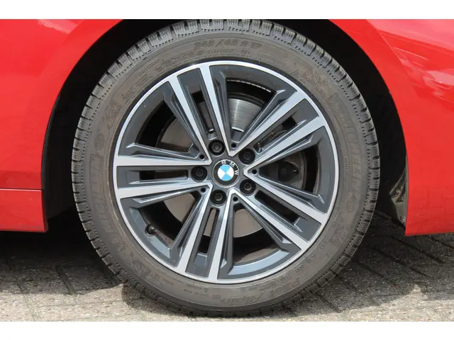 BMW 1 Serie 118i//Navi//Carplay//Trekhaak!! 2019 Benzine 32