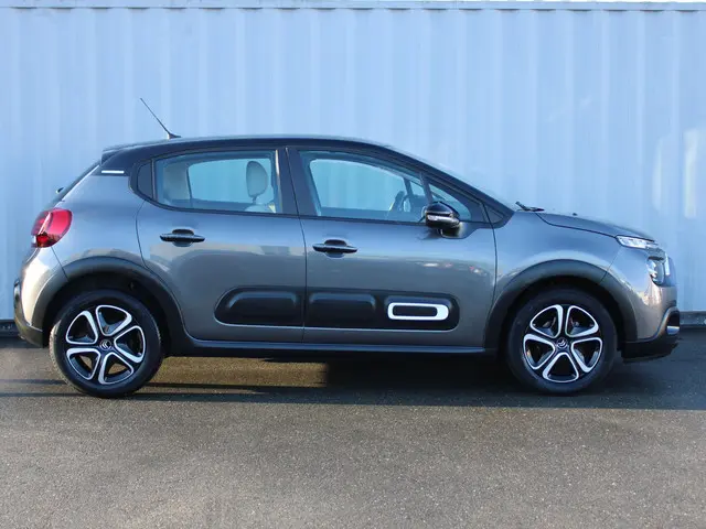 Citroën C3 1.2 PT SHINE 2022 Benzine 8