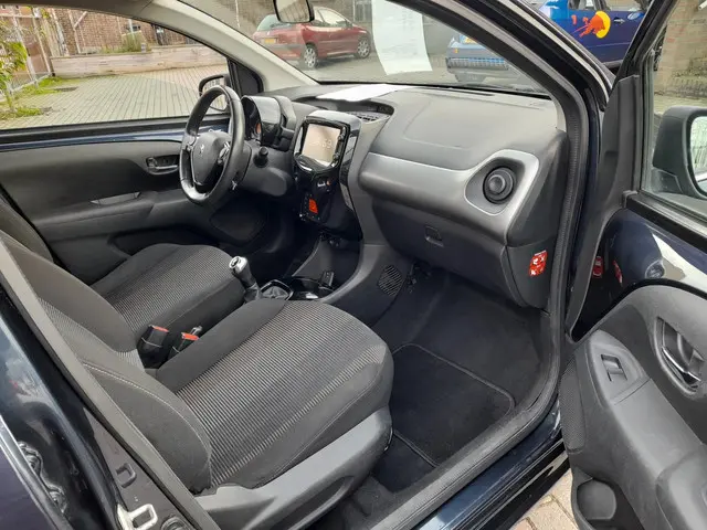 Peugeot 108 1.0 e-VTi Première Top 2015 Benzine 13