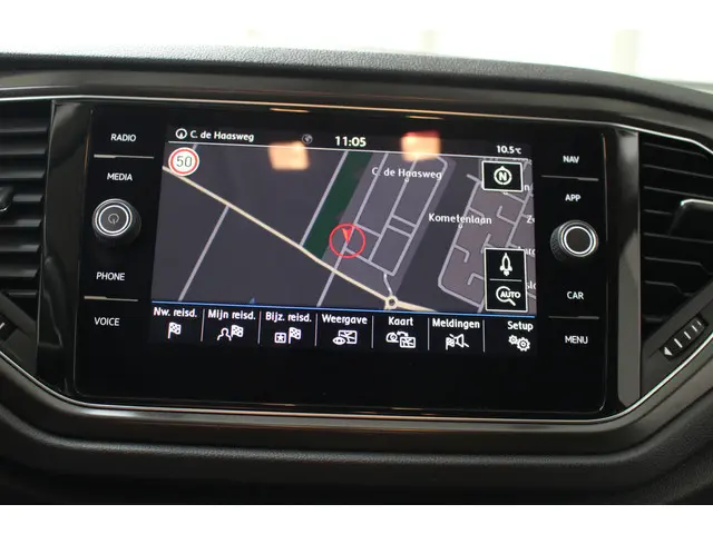 Volkswagen T-Roc 1.0 TSI Style Business 2019 Benzine 18