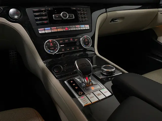 Mercedes-Benz SL 500 2014 Benzine 31