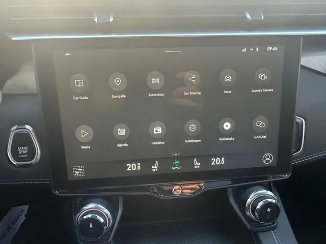 Lynk & Co 01 1.5 2023 Hybride Benzine 15