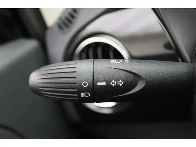 Fiat 500C 0.9 TwinAir Turbo Lounge 2017 Benzine 26