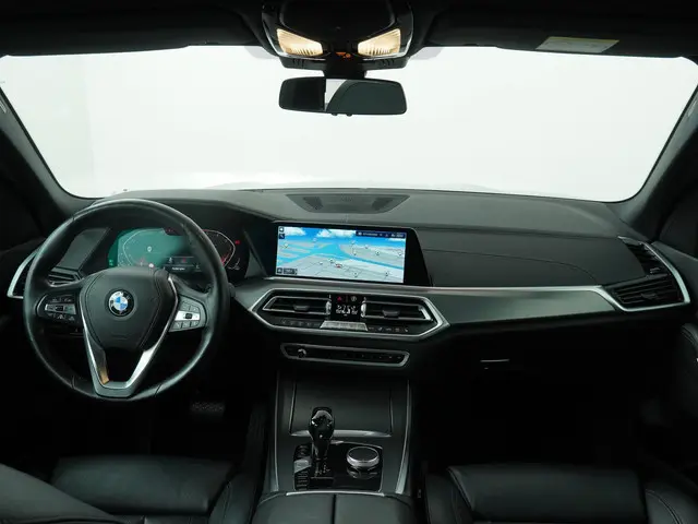 BMW X5 xDrive30d High Executive 2019 Diesel 5