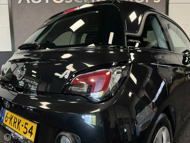 Opel ADAM 1.2 AIRCO / SLECHTS 49.000 KM NAP 2013 Benzine 4