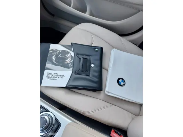 BMW 1 Serie 114i EDE Business Sport 2013 Benzine 32