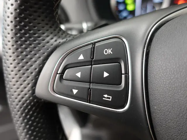 Mercedes-Benz eVito Lang 66 kWh 2022 Elektrisch 14