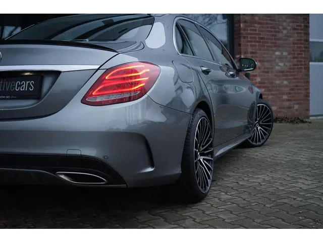 Mercedes-Benz C-Klasse 200 2014 Benzine 10