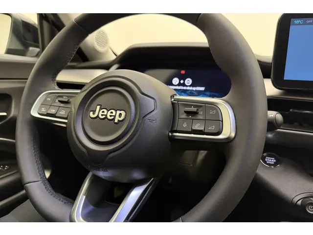 Jeep Avenger Summit 54 kWh 2025 Elektrisch 21