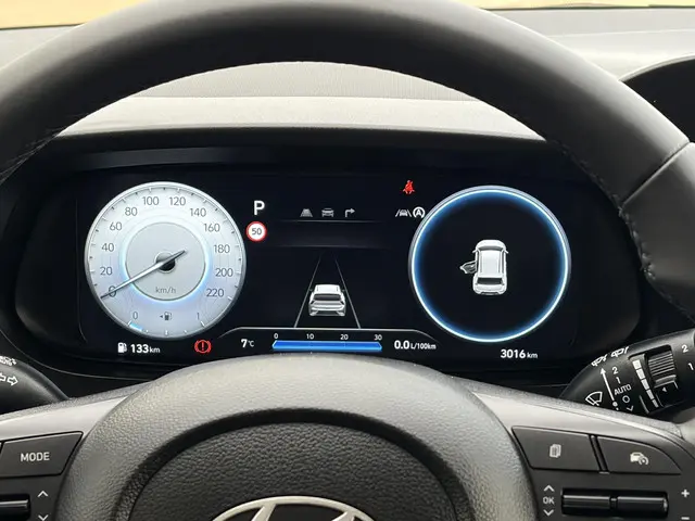 Hyundai Bayon 1.0 T-GDI Premium Sky 2025 Benzine 24