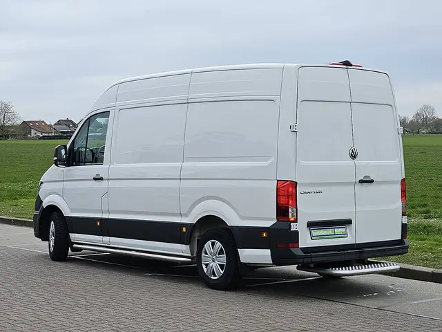Volkswagen Crafter 2.0 2024 Diesel 6