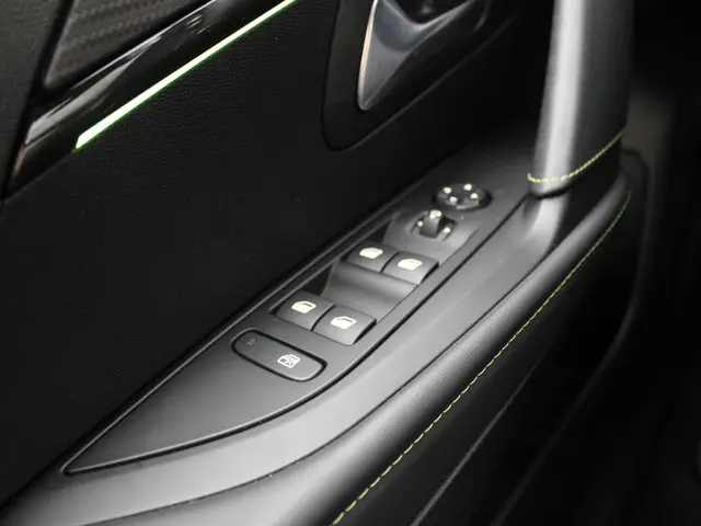 Peugeot e-208 EV GT Pack 50 kWh 2022 Elektrisch 21