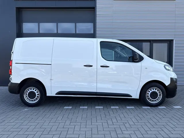 Opel Vivaro 1.5 CDTI L2H1 Edition 2020 Diesel 30