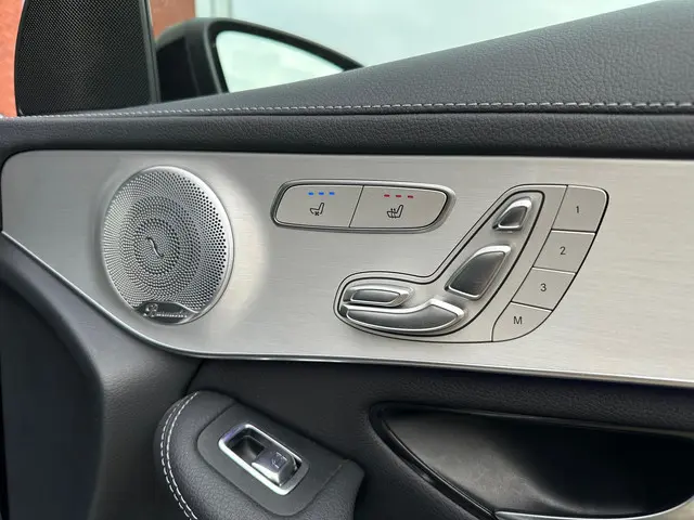 Mercedes-Benz GLC 300d 4MATIC AMG Pakket 2019 Diesel 44