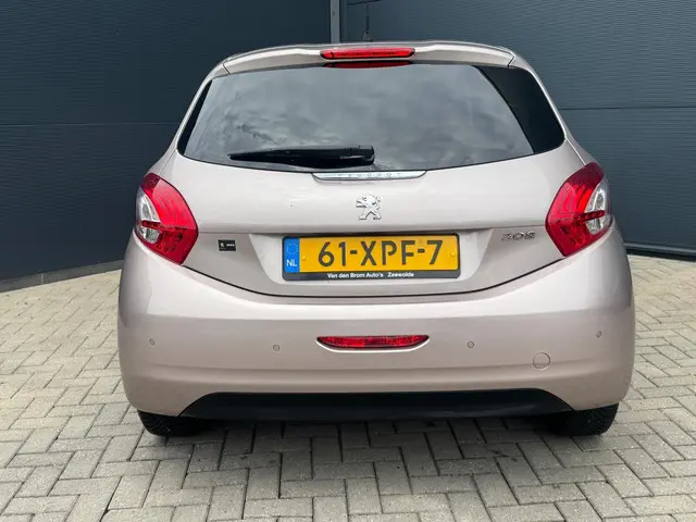 Peugeot 208 1.6 VTi Allure / Nap / Navi / Pdc 2012 Benzine 11