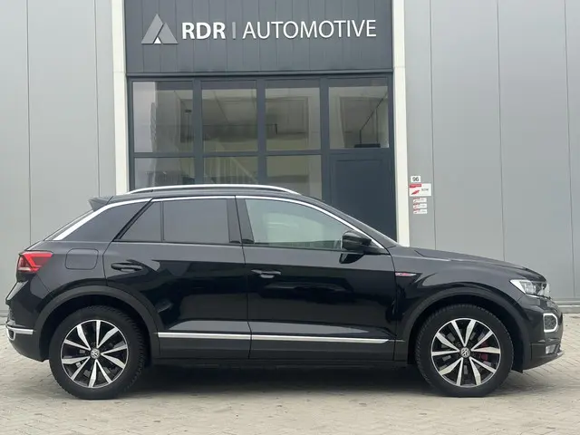 Volkswagen T-Roc 2.0 TSI 4Motion / R Line 2018 Benzine 2