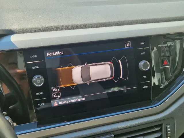 Volkswagen Polo 1.0 MPI Beats 2018 Benzine 16