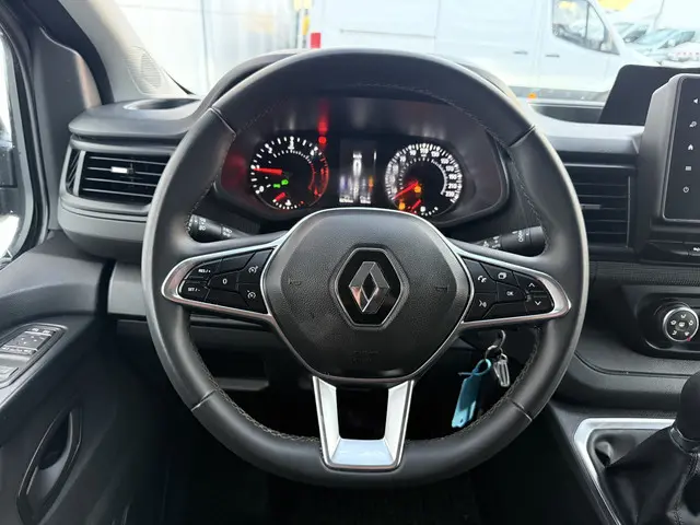 Renault Trafic 2.0 DCI 150PK 2024 Diesel 22