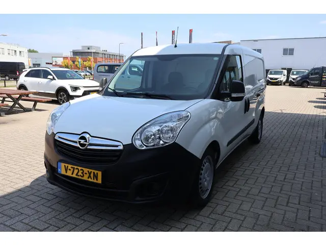 Opel Combo 1.6 CDTi L2H1 Edition 2019 Diesel 8