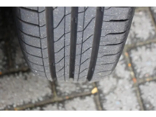 Opel KARL 1.0 ecoFLEX 120 Jaar Edition 2019 Benzine 21