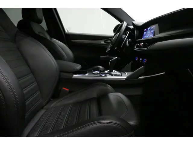 Alfa Romeo Stelvio 2.0 T AWD Veloce 2020 Benzine 27