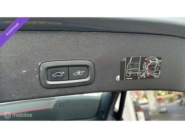 Volvo XC40 Momentum Pro 2.0 T4 2020 Benzine 16