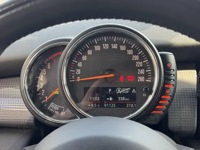 MINI Cooper Mini 1.5 Business 2016 Benzine 21
