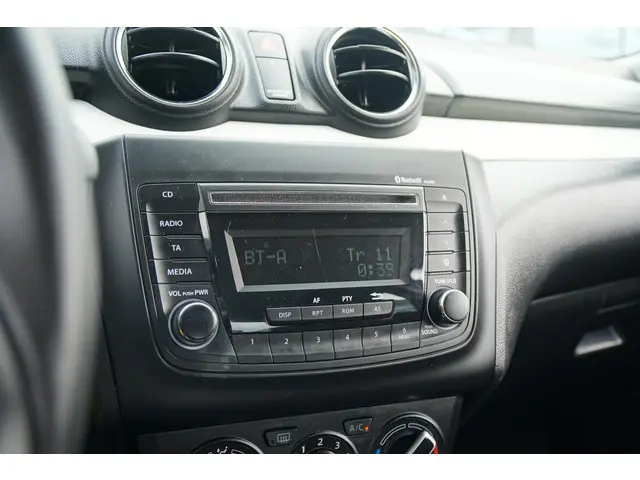 Suzuki Swift 1.2 Comfort Smart Hybrid 2021 Benzine 16
