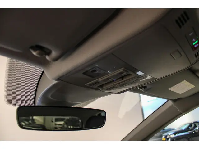 Volkswagen Polo 1.0 TSI Business PANO | IQ 2024 Benzine 48