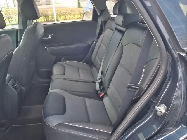 Kia e-Niro DynamicPlusLine 64 kWh 2021 Elektrisch 22