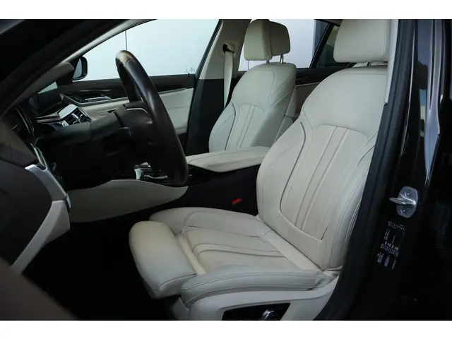 BMW 5 Serie 520d High Executive 2017 Diesel 7