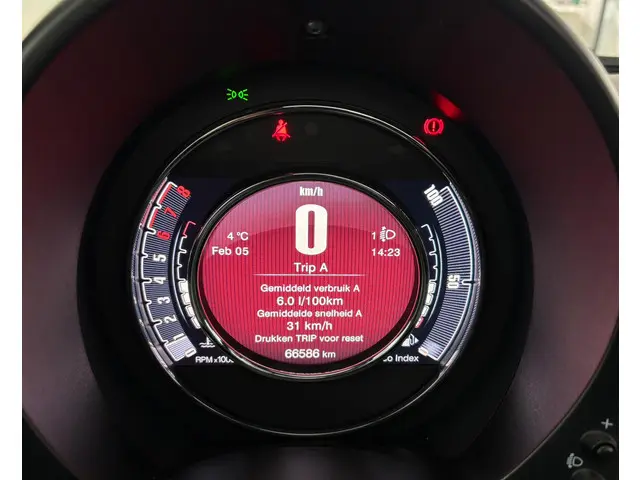 Fiat 500C 1.0 Hybrid Dolcevita 2022 Hybride Benzine 9