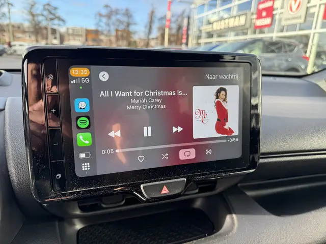 Toyota Yaris 1.5 Hybrid GR Sport 2023 Hybride Benzine 34