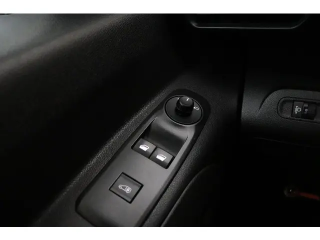 Peugeot Partner 1.5 BlueHDI Pro 2019 Diesel 16