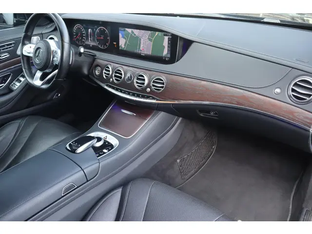 Mercedes-Benz S-Klasse 350d Premium Plus (AMG) 2018 Diesel 6