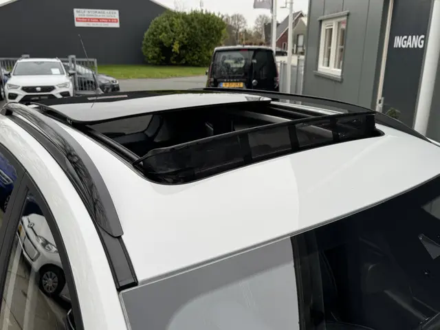 MG ZS EV MG Luxury 45 kWh 140pk 2020 Elektrisch 56