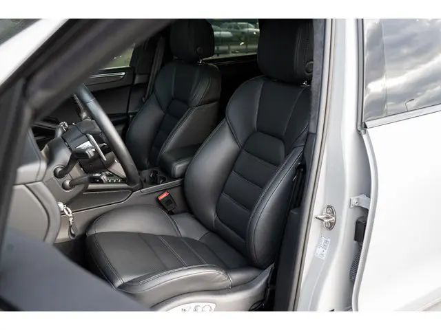 Porsche Macan Turbo 2020 Benzine 7