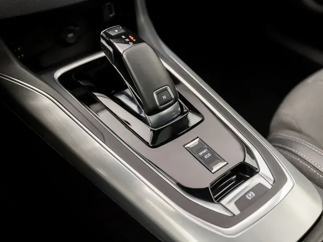 Peugeot 308 SW 1.2 PureTech Premium Sport 2020 Benzine 11