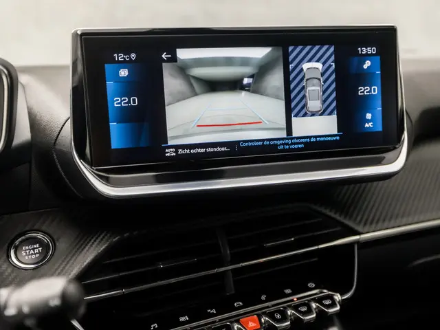 Peugeot 2008 1.2 PureTech Allure Sport 2020 Benzine 16