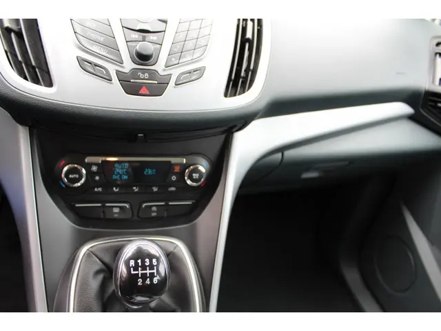 Ford C-MAX 1.0 Lease Tit. 2014 Benzine 13