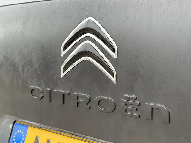 Citroën C4 Cactus 1.2 PureTech Feel 2017 Benzine 33
