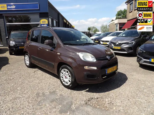 Fiat Panda 0.9 TwinAir Lounge / Rijklaarprijs 2012 Benzine